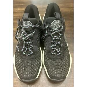 Men’s Nike Cosmic Unity Black And Green. US 9 Lightly Worm On Court